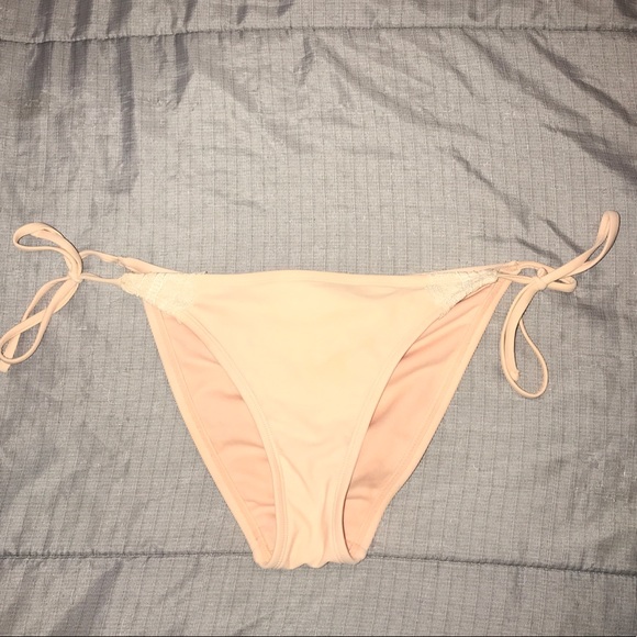 Peach Bikini Bottoms - Picture 1 of 2